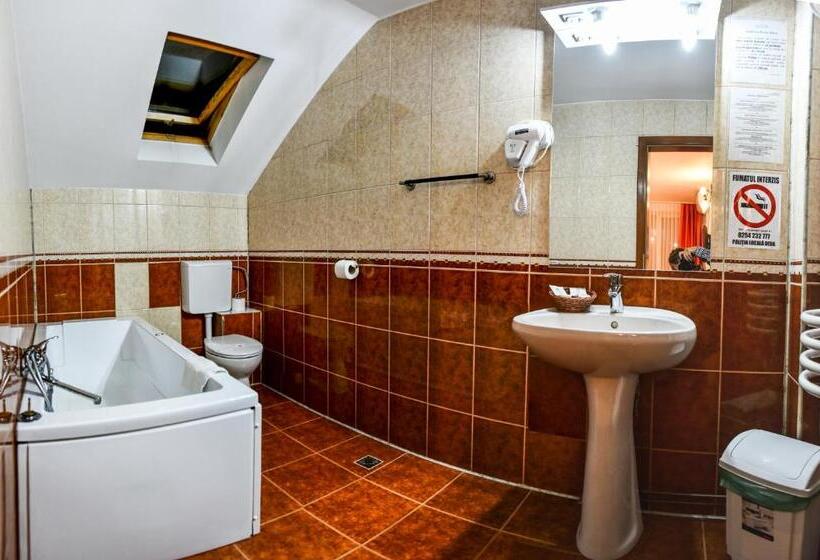 ペンション Noblesse House Deva