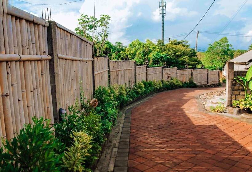 Пансион Uluwatu Jungle Villa