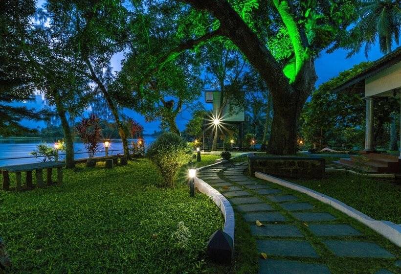 استراحتگاه Warmth Lake Haven