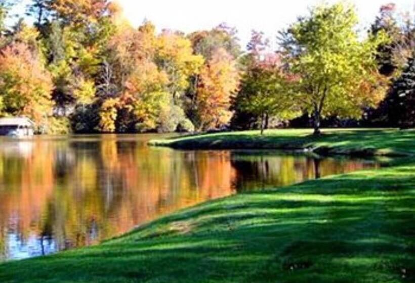 فندق صغير Bob Timberlake Inn At Chetola Resort