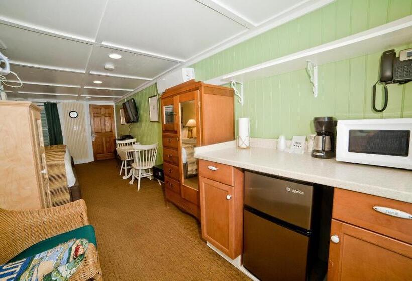 هاستل Georgianne Inn & Suites Check In 212 Butler Ave