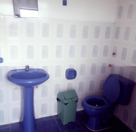 호스텔 Hostal La Roca Uyuni