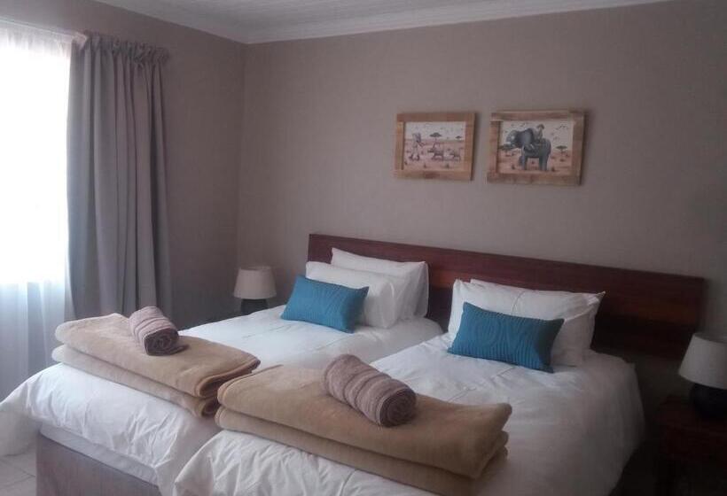 בית מלון כפרי Ledges Retreat