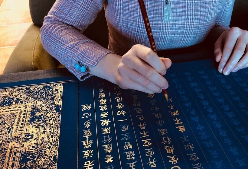 Отель The Beyond Villa Guilin