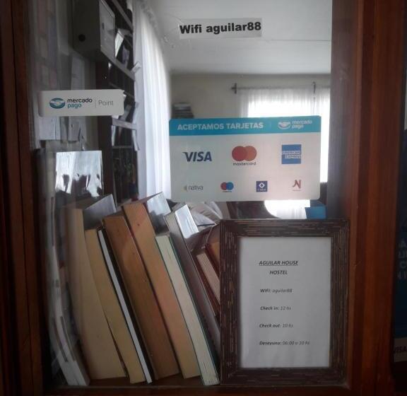 بنسيون Aguilar House Hostel B&b