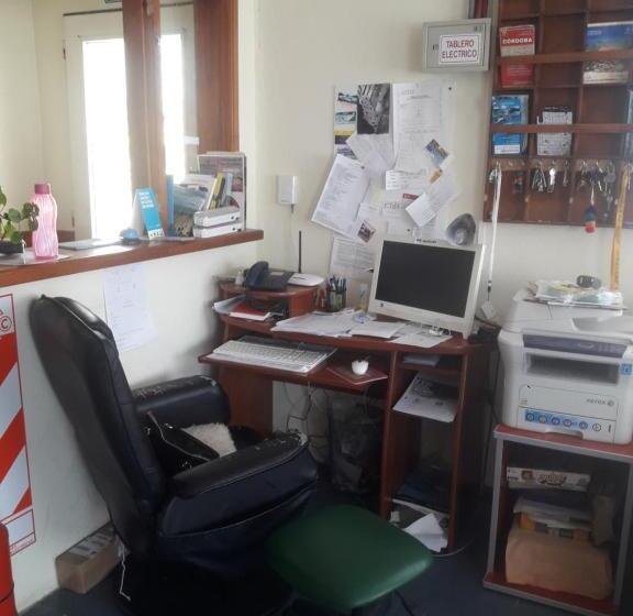 بنسيون Aguilar House Hostel B&b