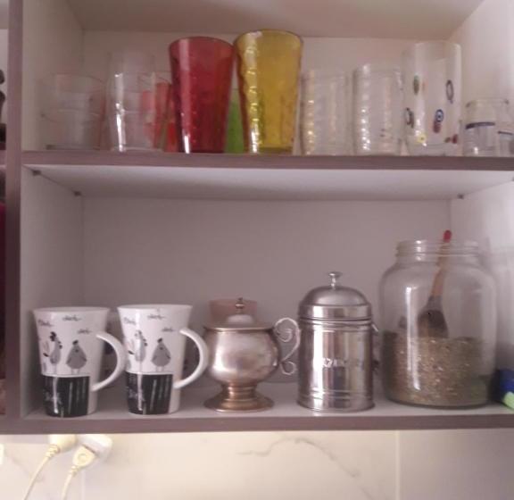 بنسيون Aguilar House Hostel B&b