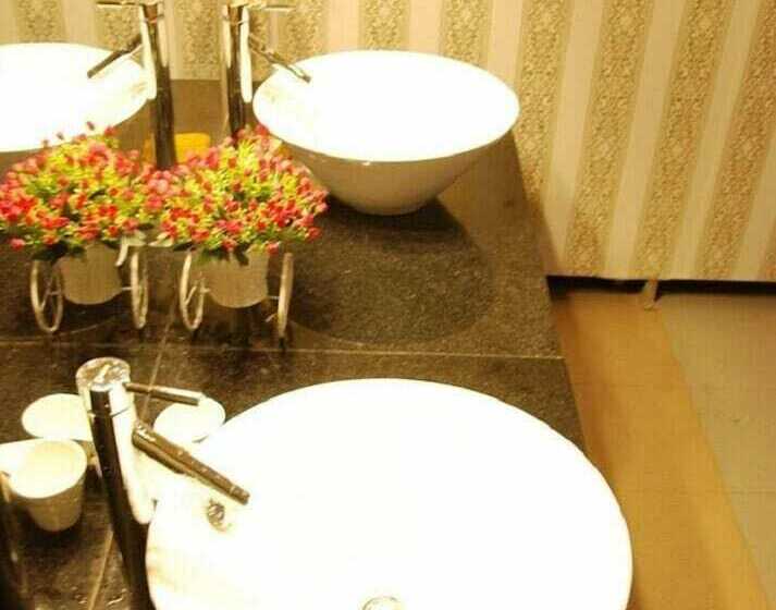 پانسیون Alin Homestay Hostel