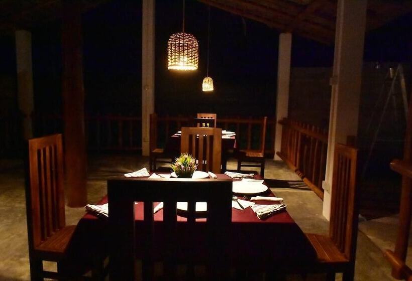 פנסיון Baby Elephant Green House