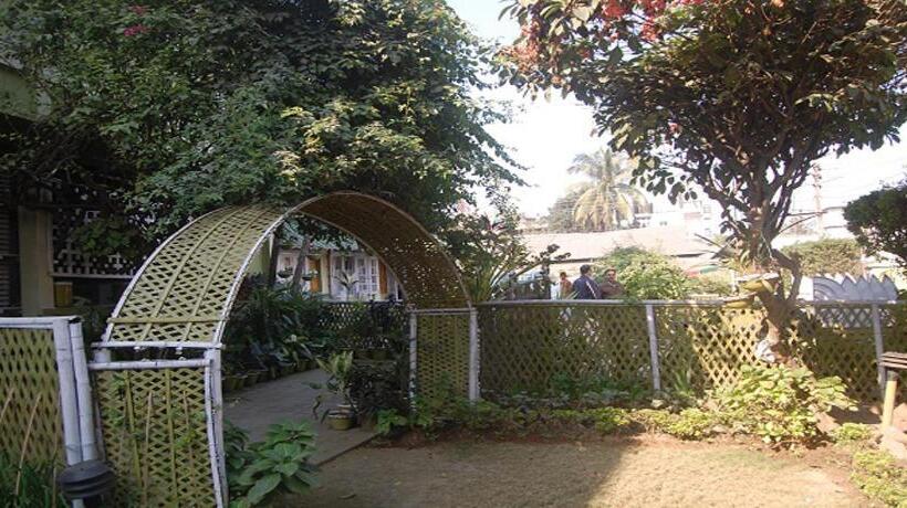 پانسیون Baruah Bhavan