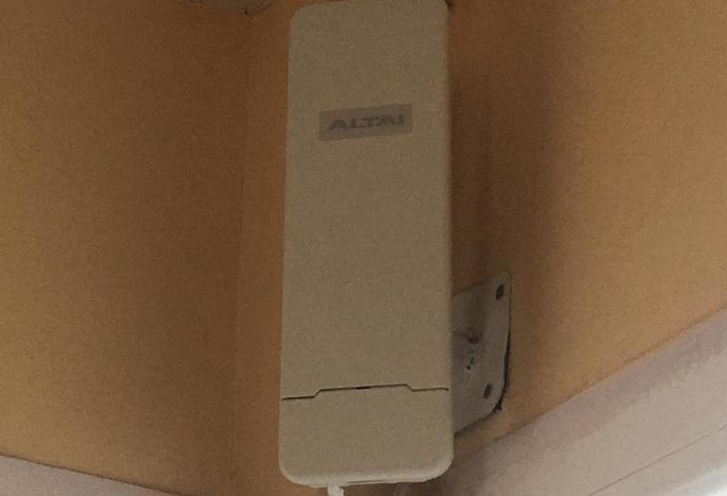 پانسیون Camping & Hôtel Le Calme