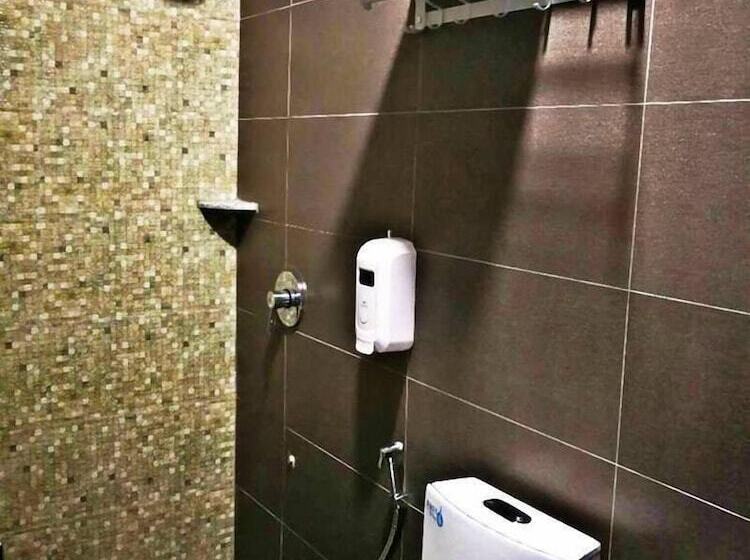 פנסיון Comfort Inn