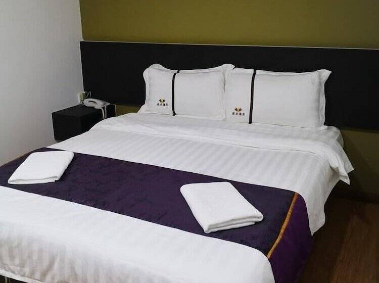 פנסיון Comfort Inn