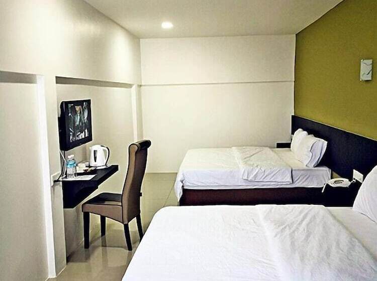 פנסיון Comfort Inn