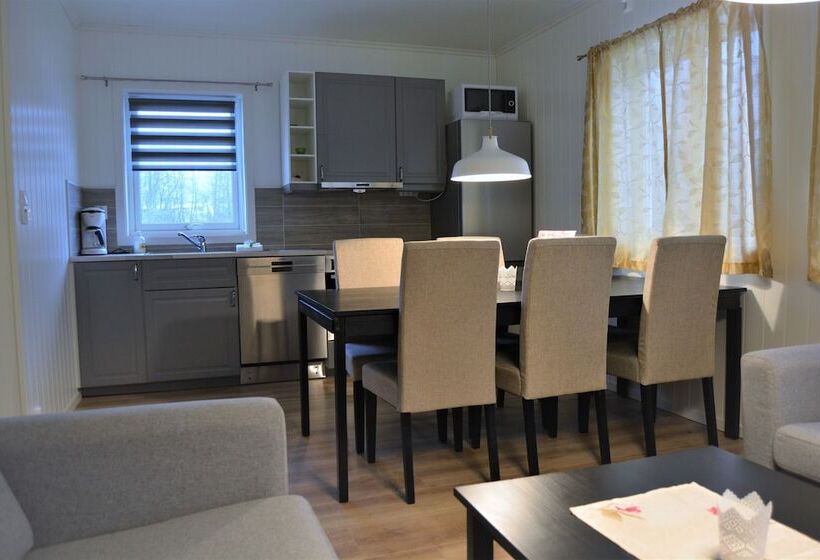 Пансион Førde Gjestehus Og Camping