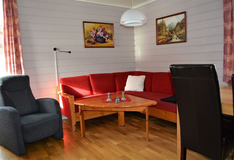 Пансион Førde Gjestehus Og Camping