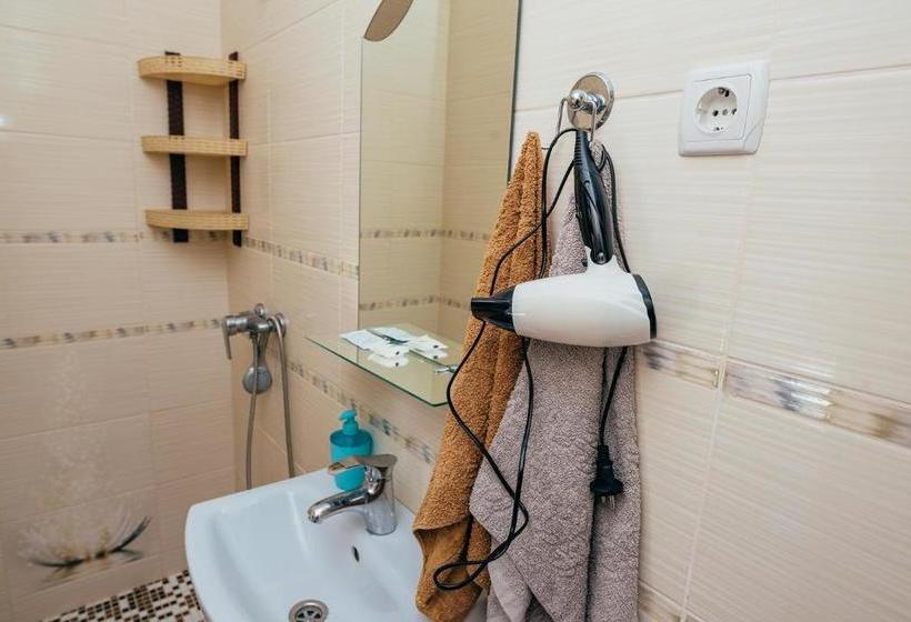 پانسیون Guest House Vadlen