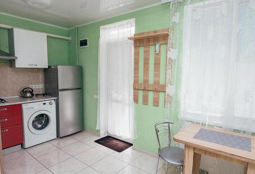 پانسیون Guest House Vadlen