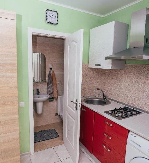 پانسیون Guest House Vadlen