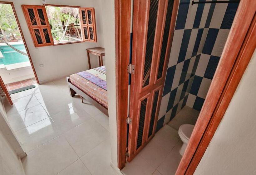 بنسيون Hostal Nibuni Palomino