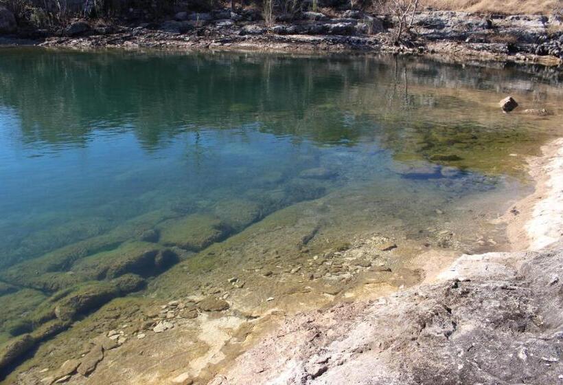 호스텔 Canyon Lakeview Resort