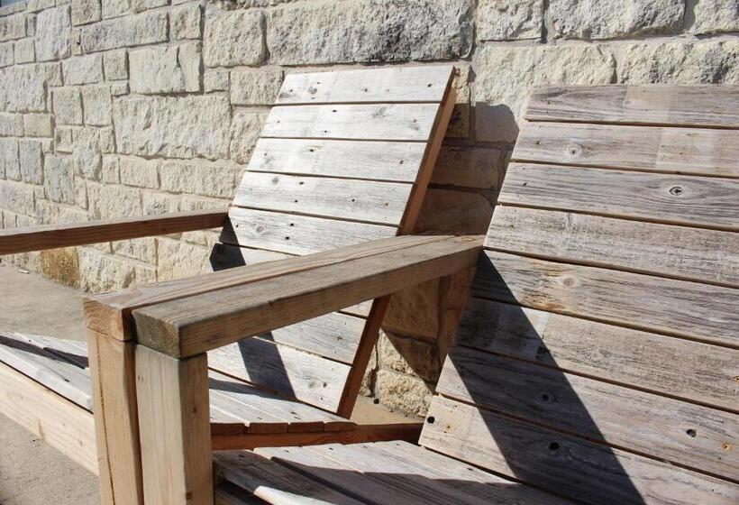 הוסטל Canyon Lakeview Resort