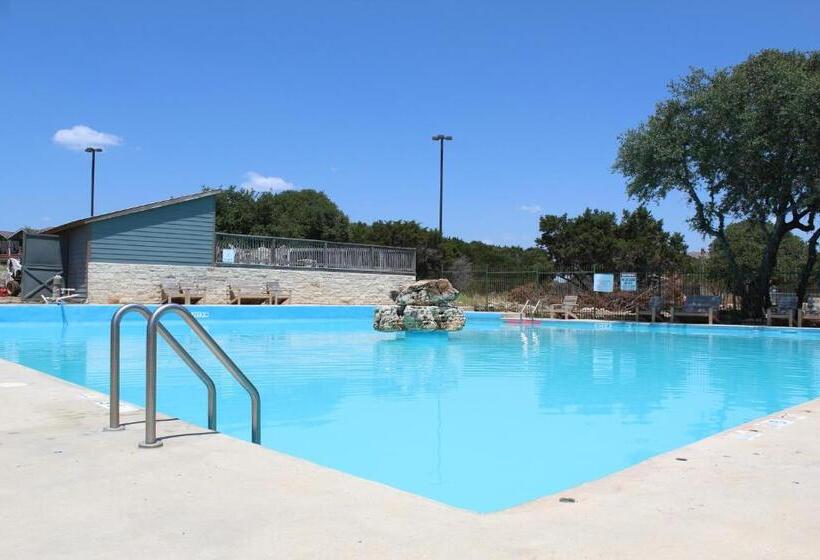 הוסטל Canyon Lakeview Resort