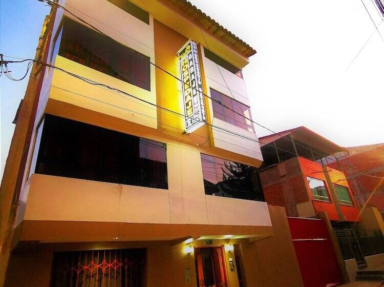 هاستل Kantu Hospedaje