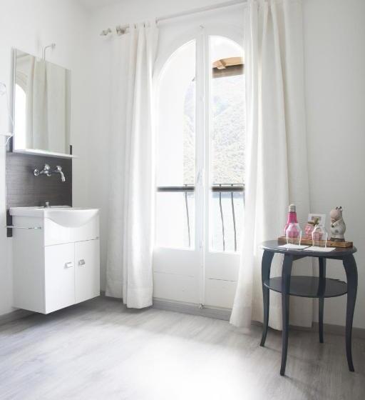 호스텔 Locanda Gandriese