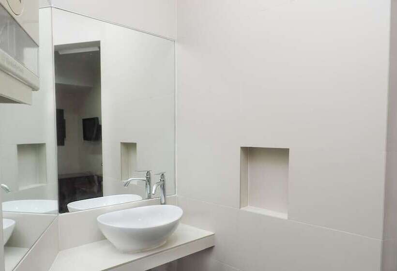 Sun Inns Hotel Subang