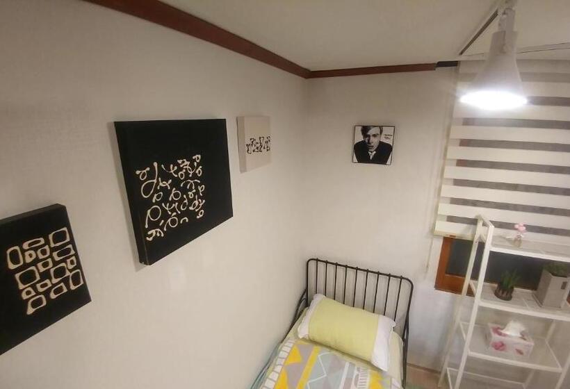 Pensió Dalbit Stay Seodaejeon