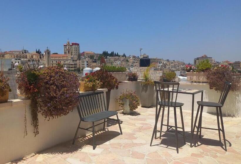 پانسیون Dar Al Majus