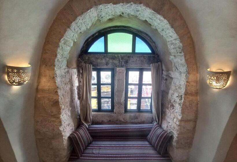 پانسیون Dar Al Majus