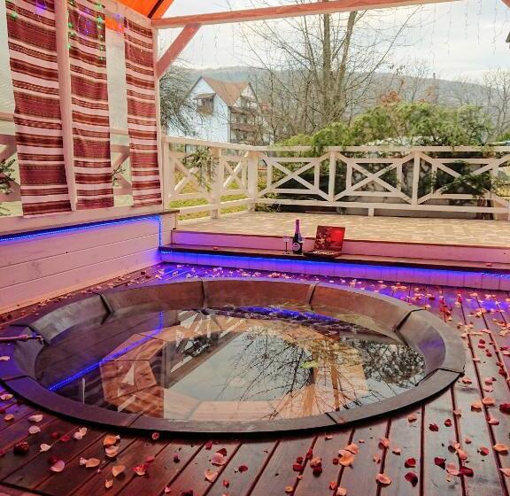 پانسیون Hollywood