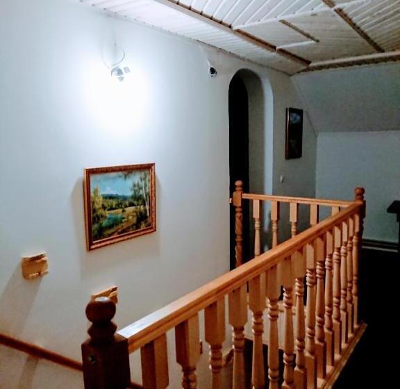 پانسیون Hollywood