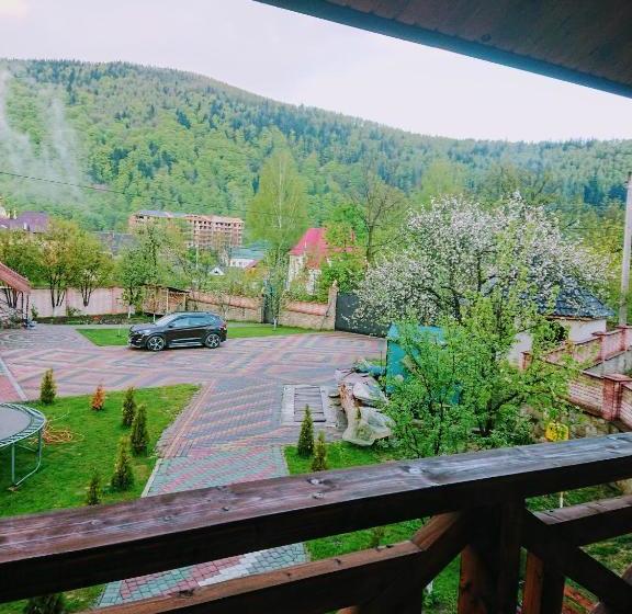 پانسیون Hollywood