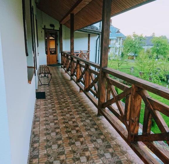 پانسیون Hollywood