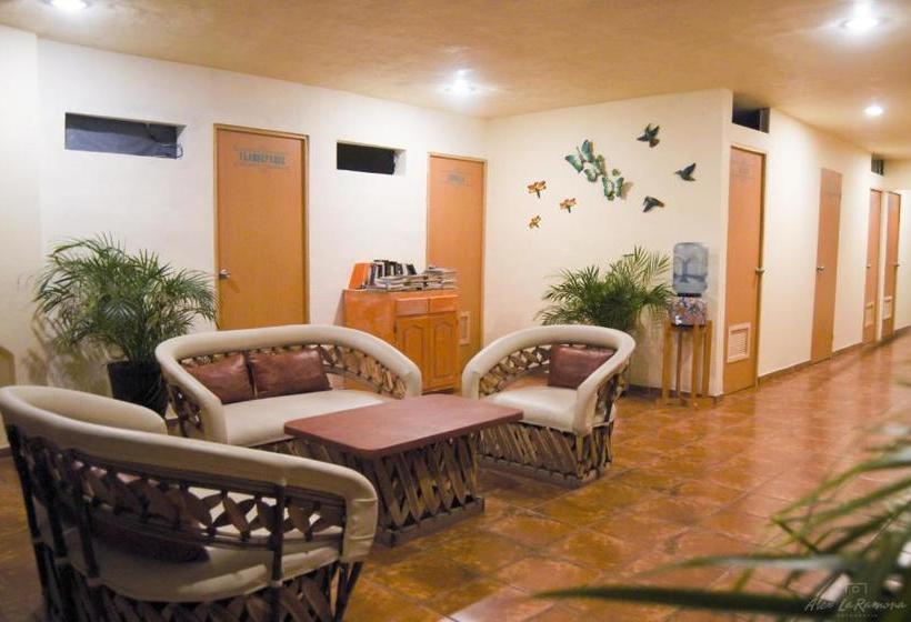 پانسیون Hostal Spa La Casa De Las Libélulas