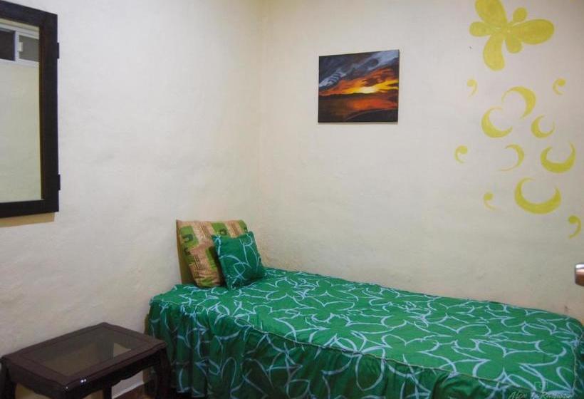 پانسیون Hostal Spa La Casa De Las Libélulas