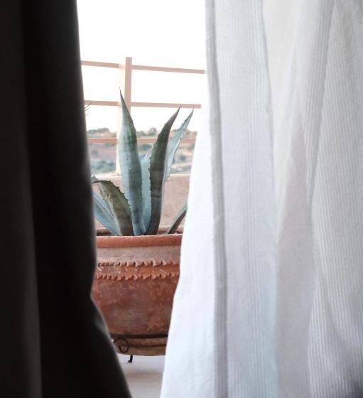 펜션 La Maison Rayhan