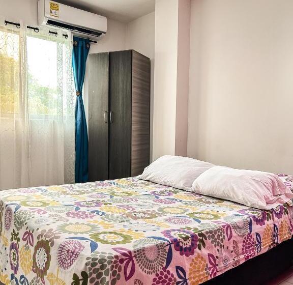 بنسيون La Terraza De Estella