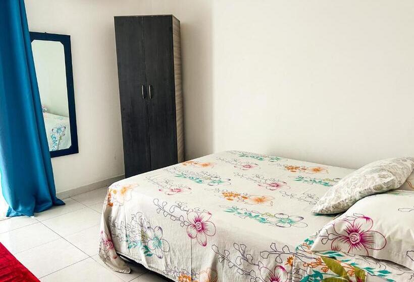 بنسيون La Terraza De Estella