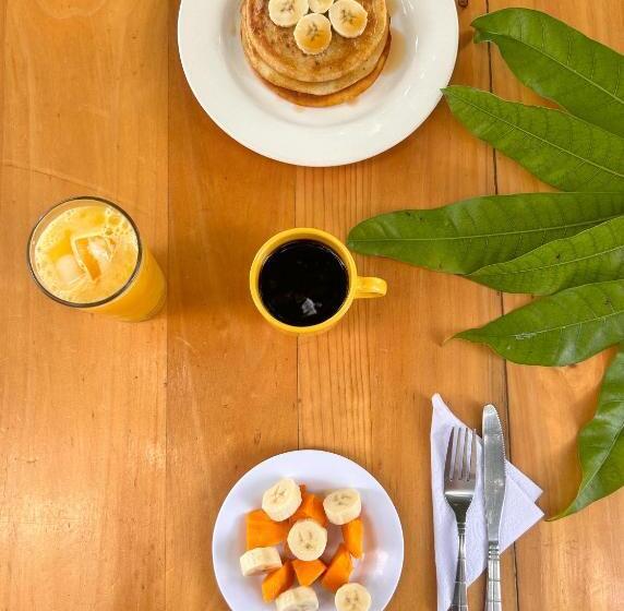 بنسيون La Terraza De Estella