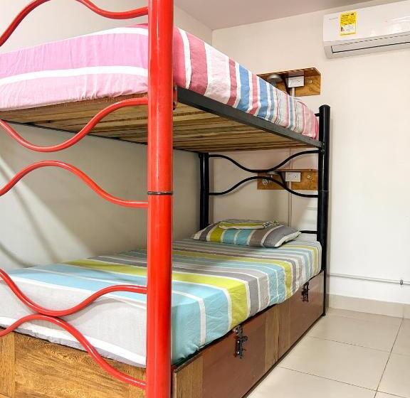 بنسيون La Terraza De Estella