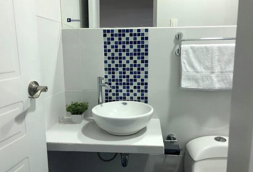 פנסיון Paracas Guest House