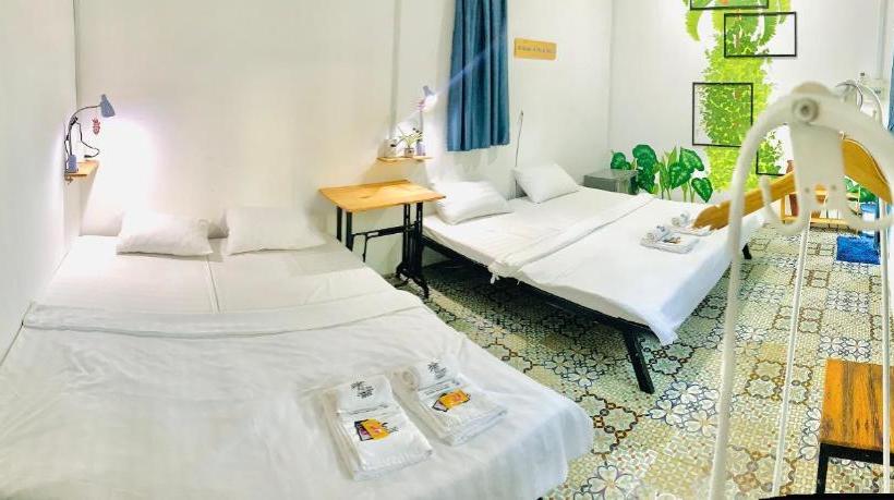 پانسیون The Local House Phu Yen