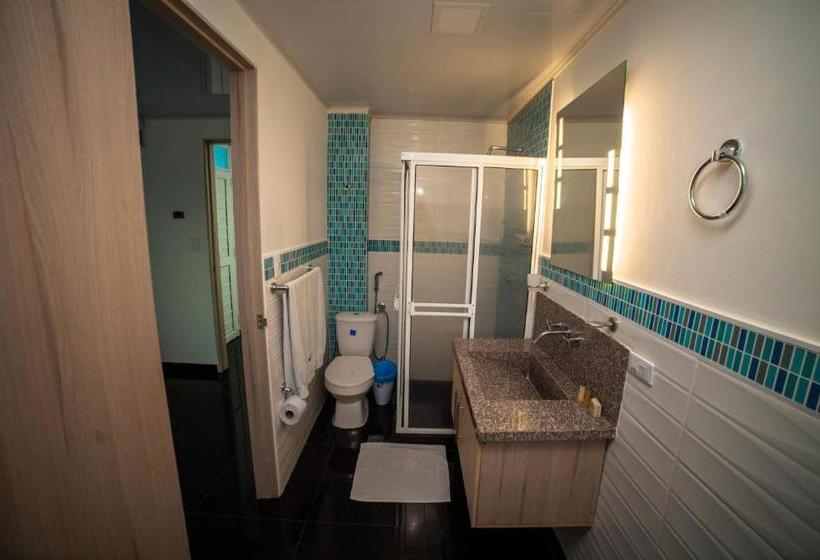 هاستل Ocean Blue Beach