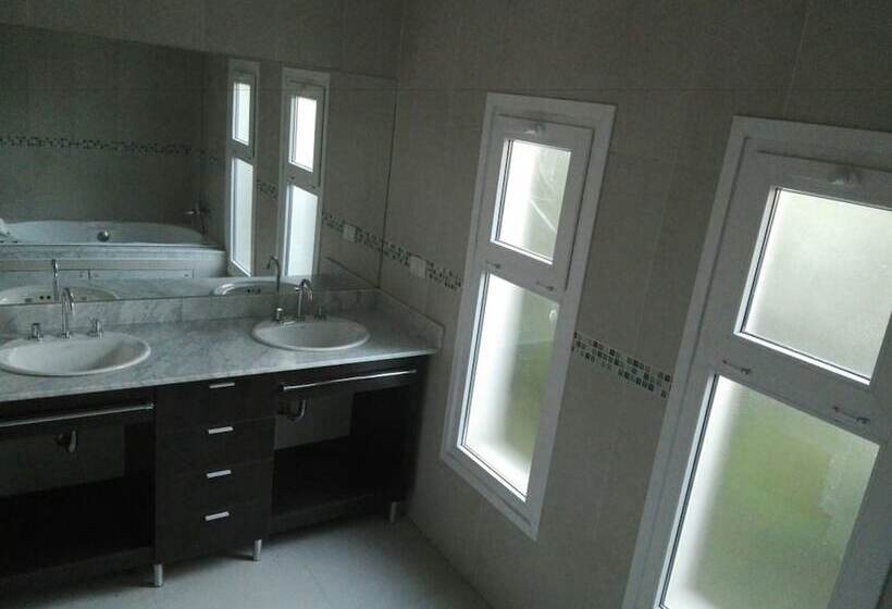 호스텔 Hosteria Ruphay