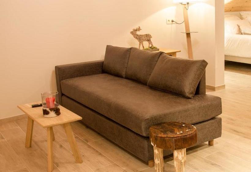 Au Cheval Blanc   Chalet De Montagne   20 Personnes