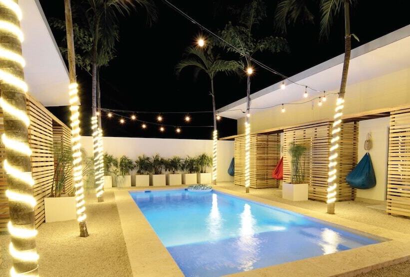 فندق Boho Tamarindo